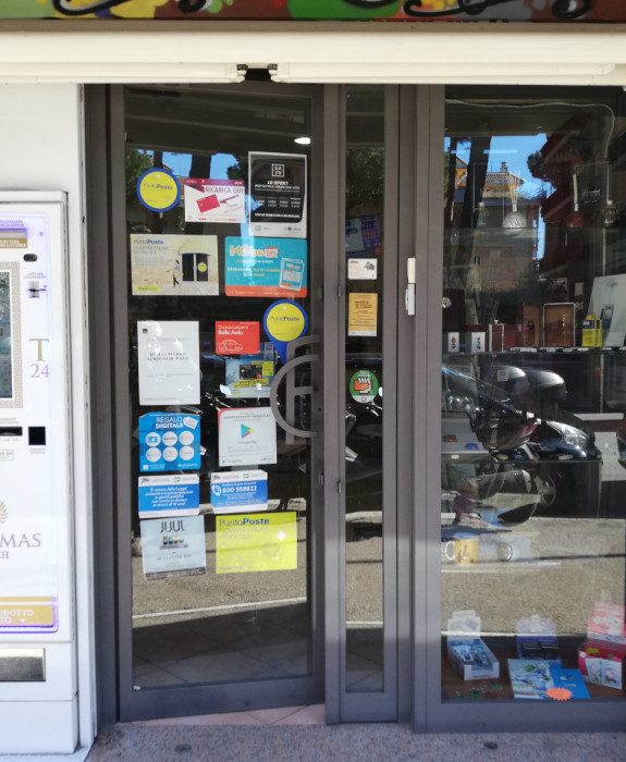 Tabaccheria Cartoleria Profumeria