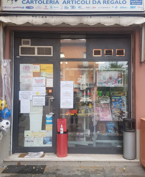 Tabaccheria Cartoleria Edicola Profumeria
