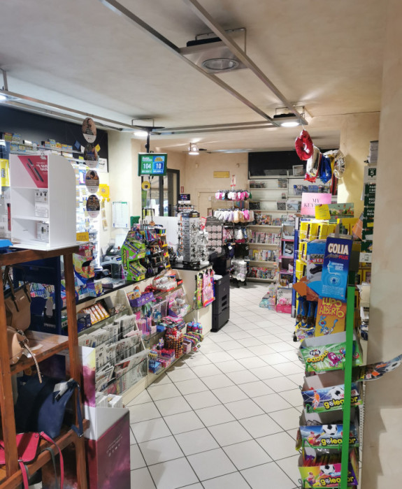 Tabaccheria Cartoleria Profumeria