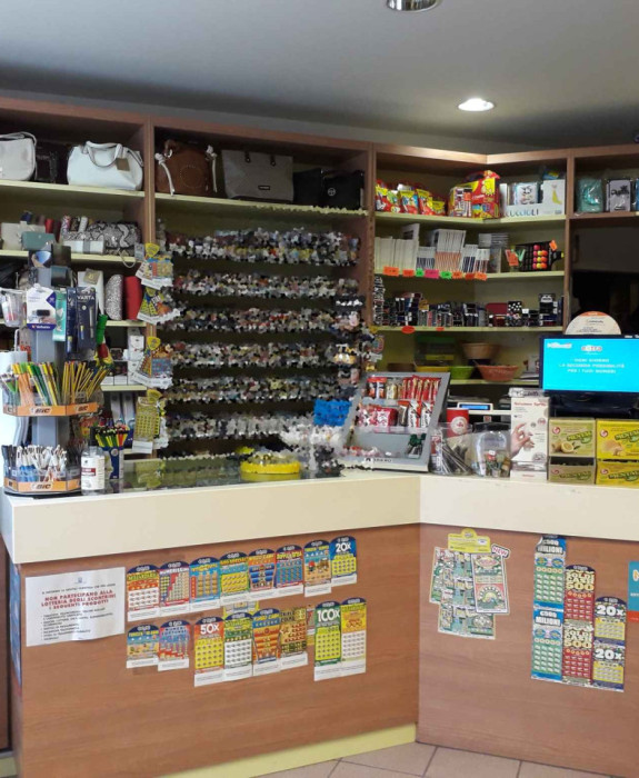 Tabaccheria Cartoleria Profumeria Edicola