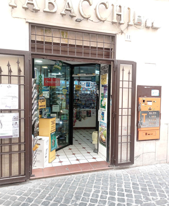 Tabaccheria Cartoleria Profumeria