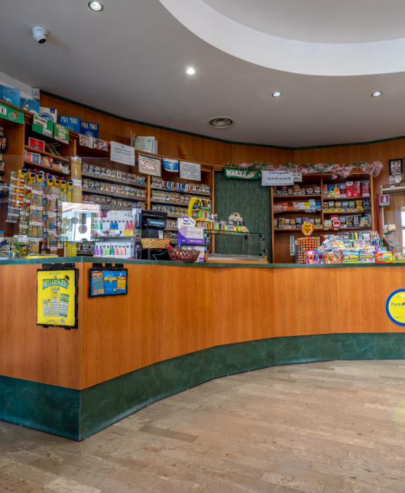 Tabaccheria Cartoleria Profumeria Edicola