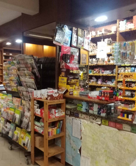 Tabaccheria Cartoleria Edicola Profumeria