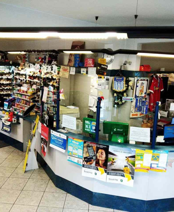 Tabaccheria Cartoleria Profumeria