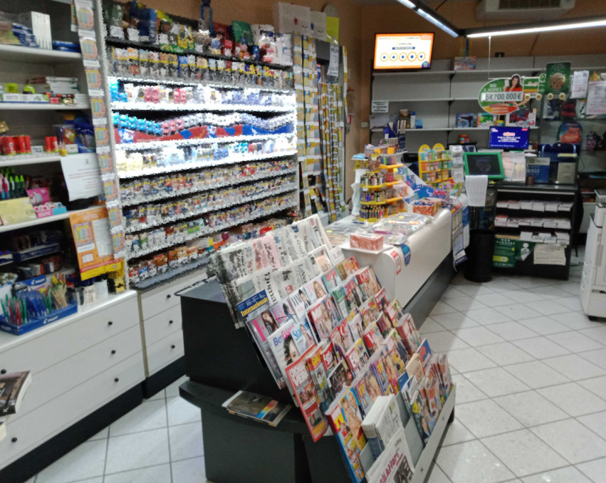 Tabaccheria Cartoleria Profumeria Edicola
