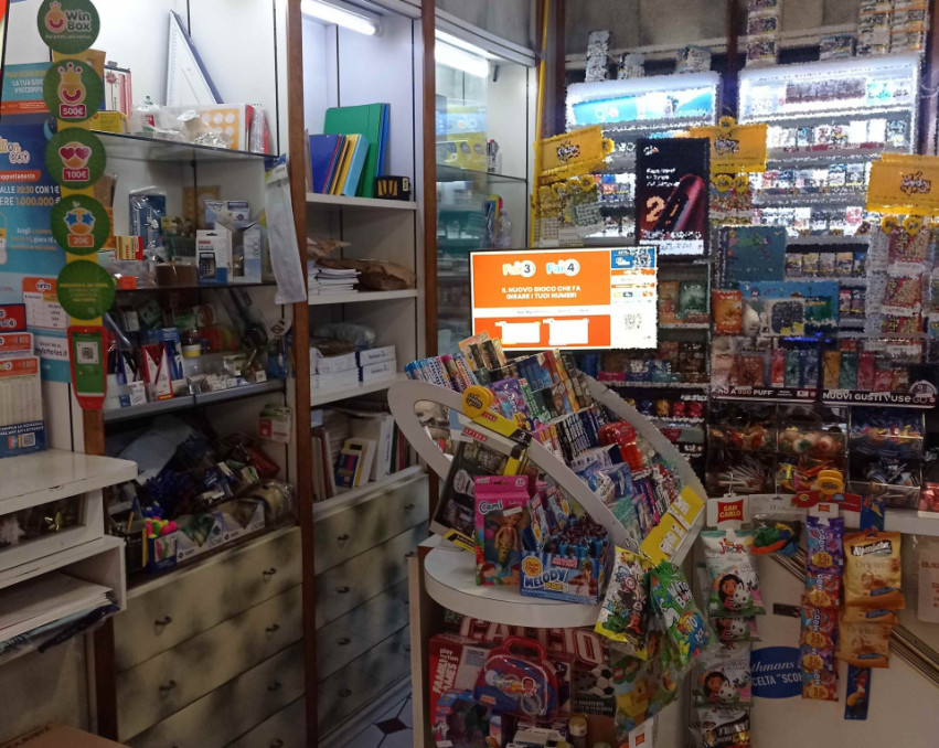Tabaccheria Cartoleria Profumeria