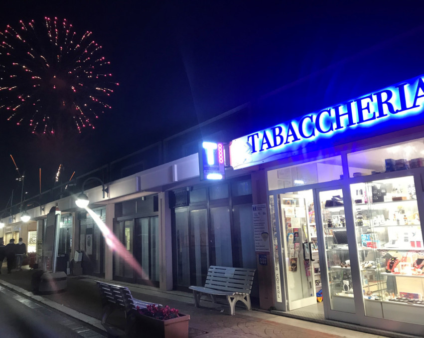 Tabaccheria Cartoleria Profumeria Edicola